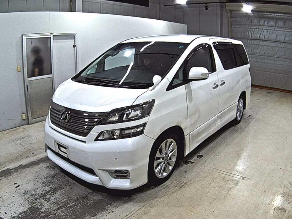 TOYOTA VELLFIRE