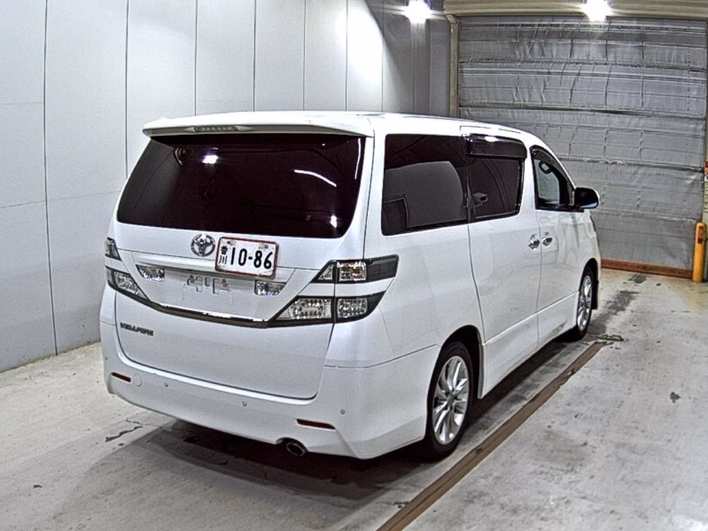 TOYOTA VELLFIRE