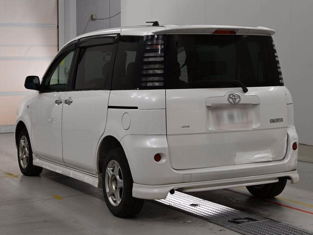 TOYOTA SIENTA