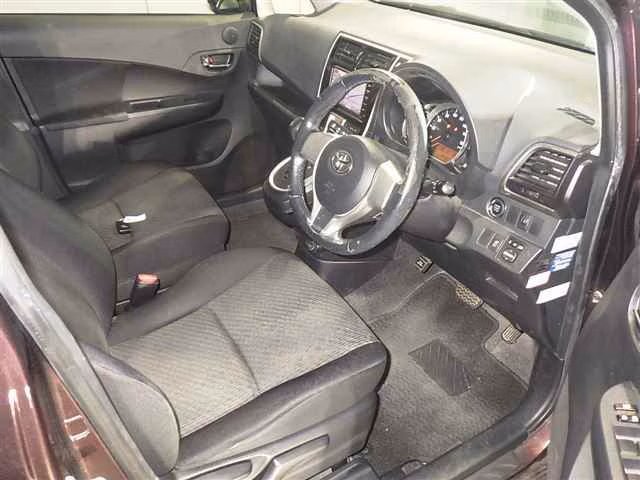 TOYOTA RACTIS