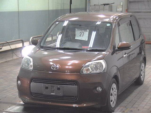 TOYOTA PORTE