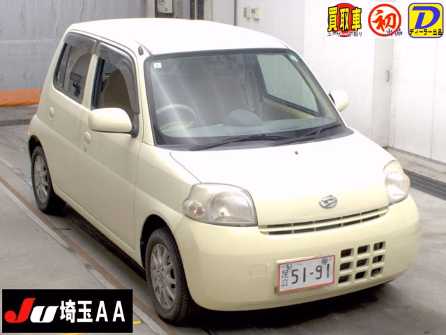DAIHATSU ESSE