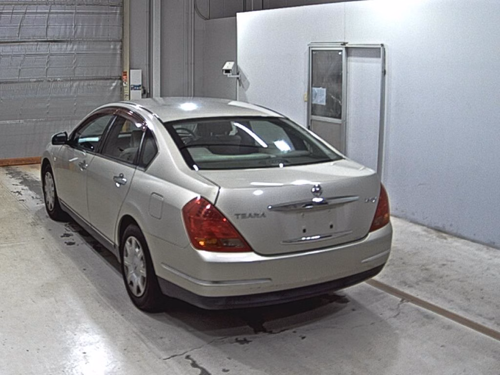 NISSAN TEANA