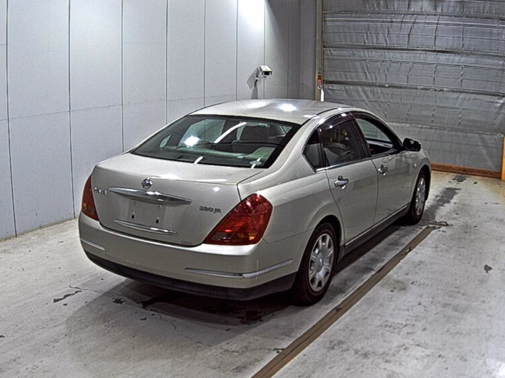 NISSAN TEANA