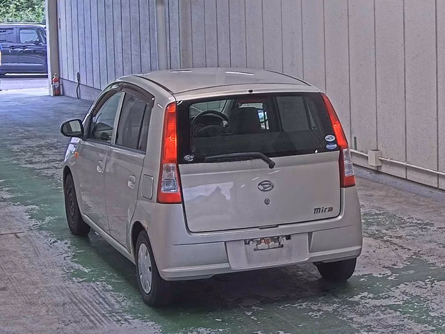 DAIHATSU MIRA