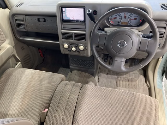 NISSAN CUBE