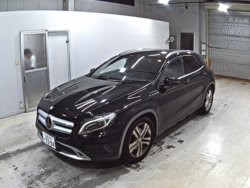 MERCEDES-BENZ GLA-CLASS