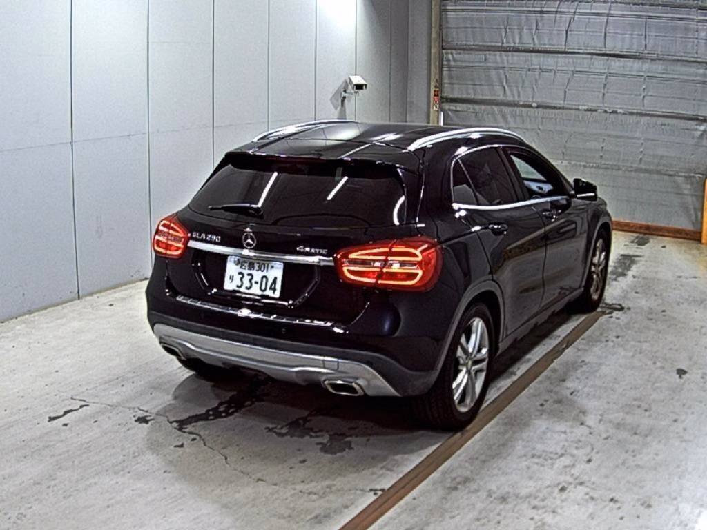 MERCEDES-BENZ GLA-CLASS