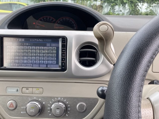 TOYOTA PORTE
