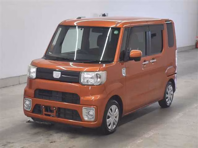 DAIHATSU WAKE