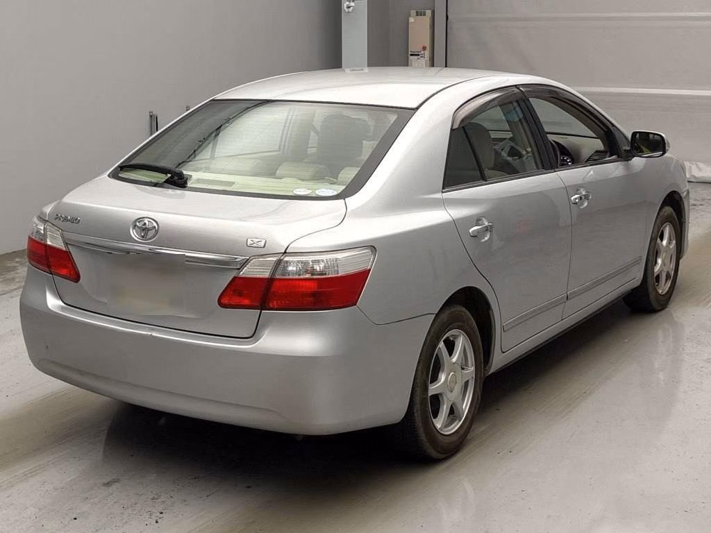 TOYOTA PREMIO