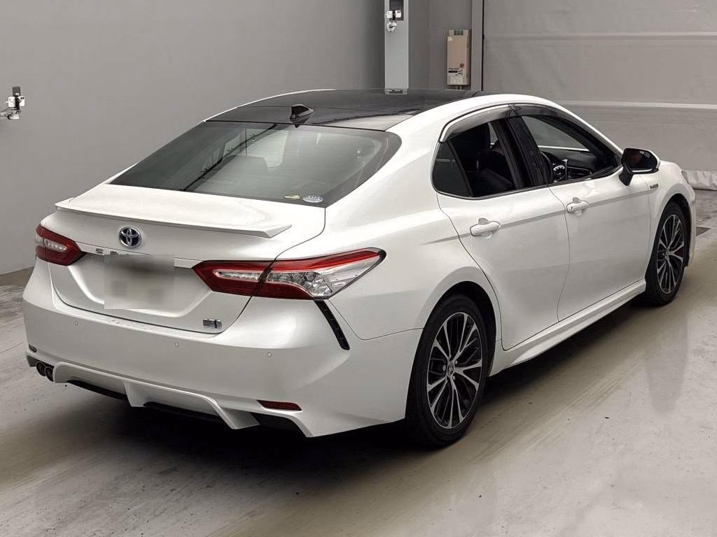 TOYOTA CAMRY
