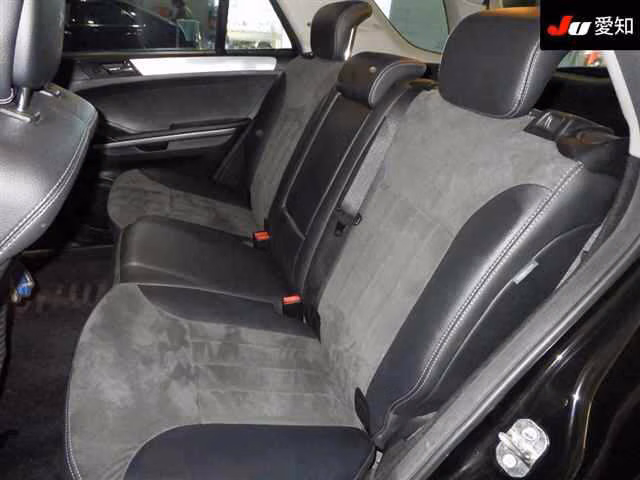 MERCEDES-BENZ M-CLASS