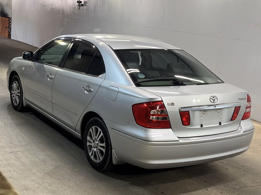 TOYOTA PREMIO