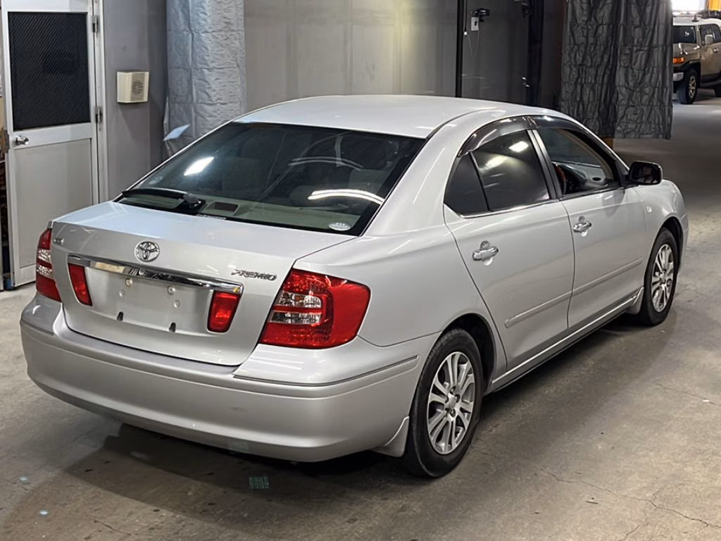 TOYOTA PREMIO