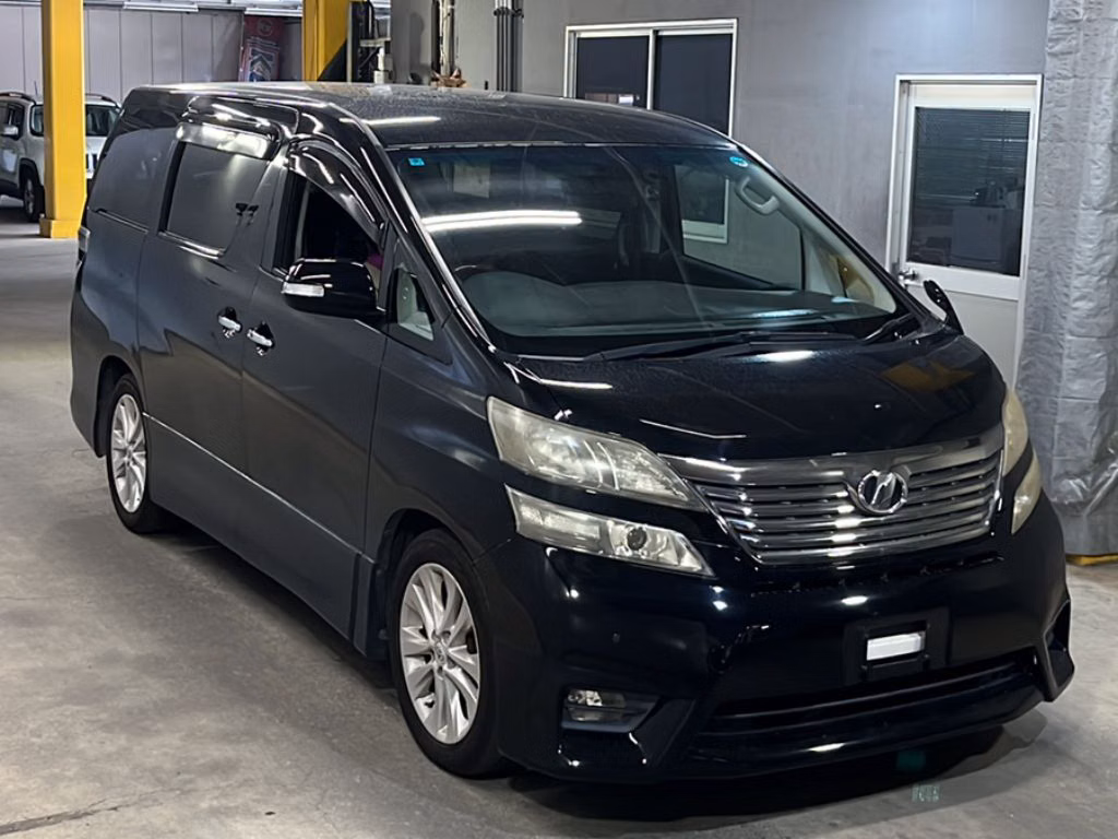 TOYOTA VELLFIRE