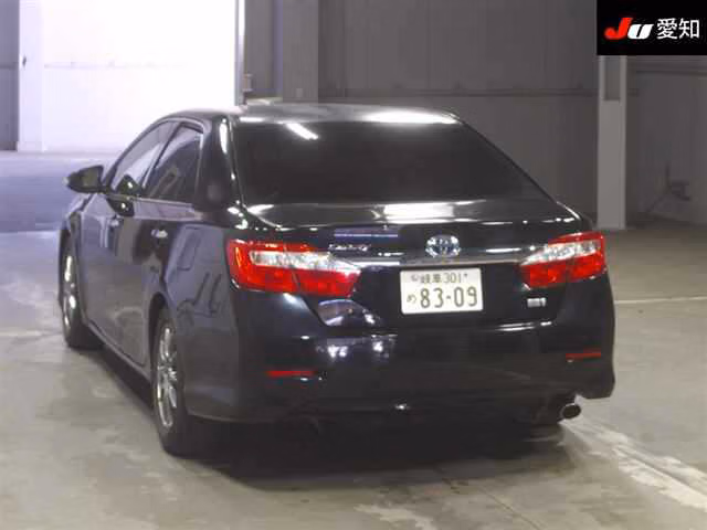 TOYOTA CAMRY