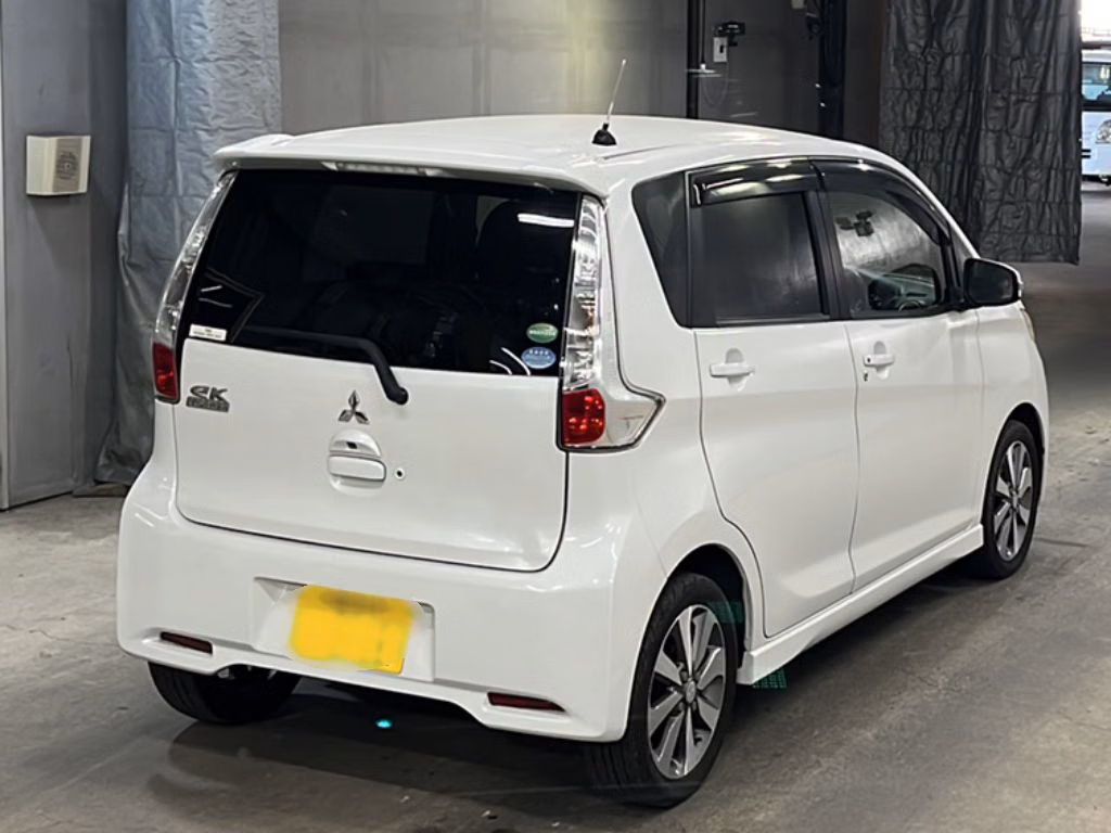 MITSUBISHI EK CUSTOM