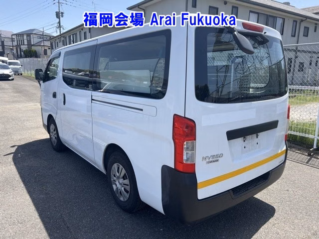NISSAN NV350 CARAVAN