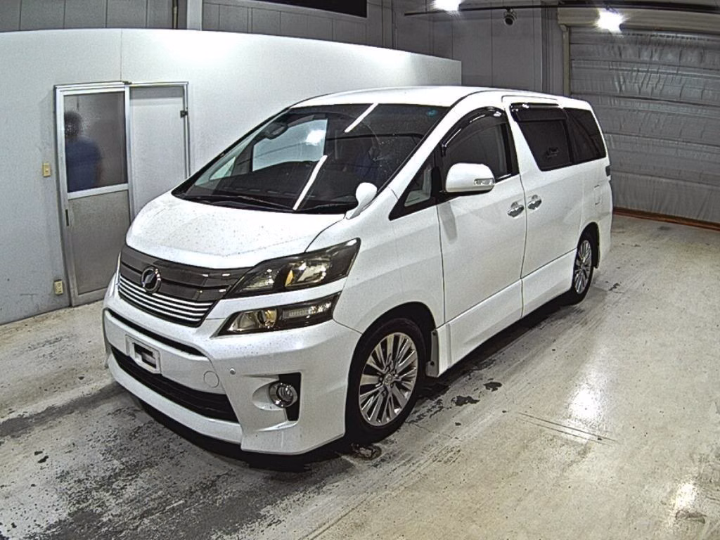 TOYOTA VELLFIRE