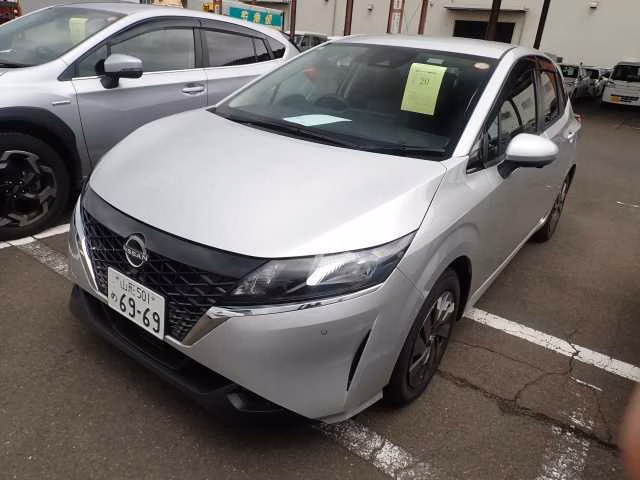 NISSAN NOTE