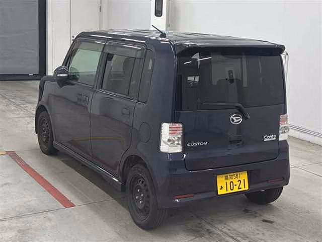 DAIHATSU MOVE CONTE