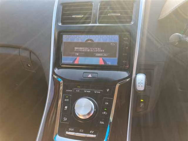 TOYOTA SAI
