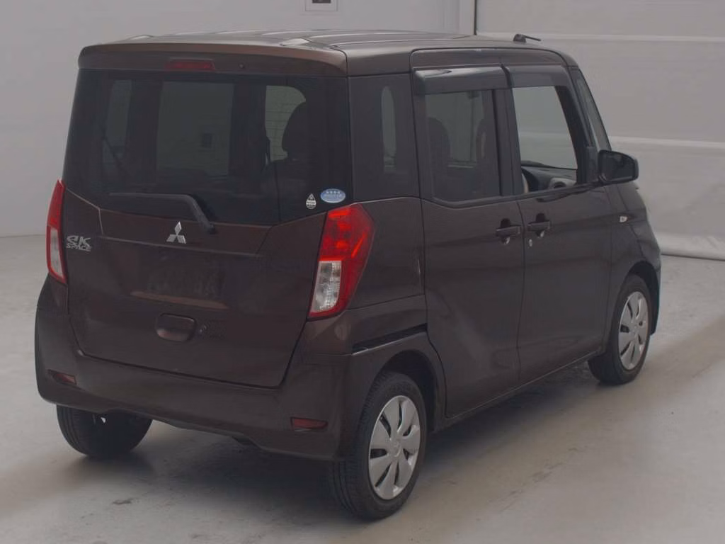MITSUBISHI EK SPACE