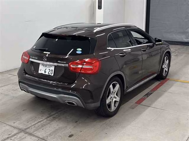 MERCEDES-BENZ GLA-CLASS