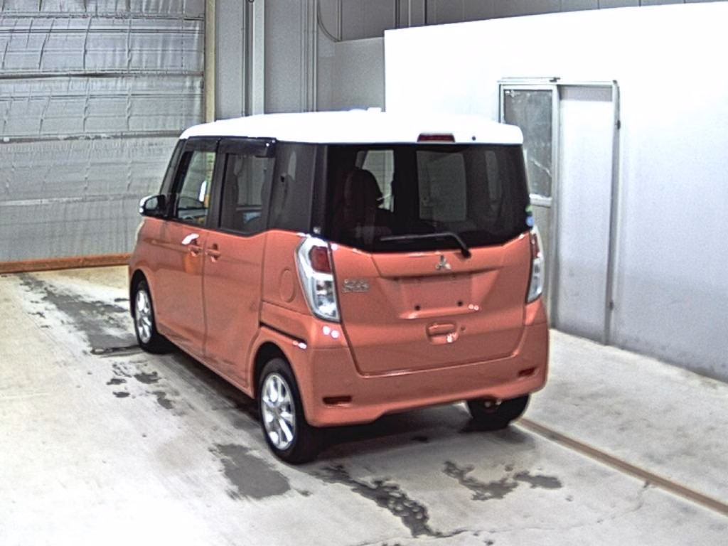 MITSUBISHI EK SPACE