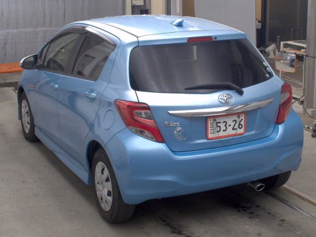 TOYOTA VITZ