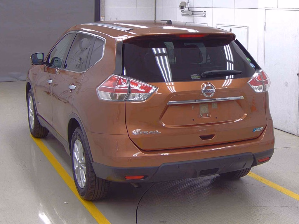 NISSAN X-TRAIL