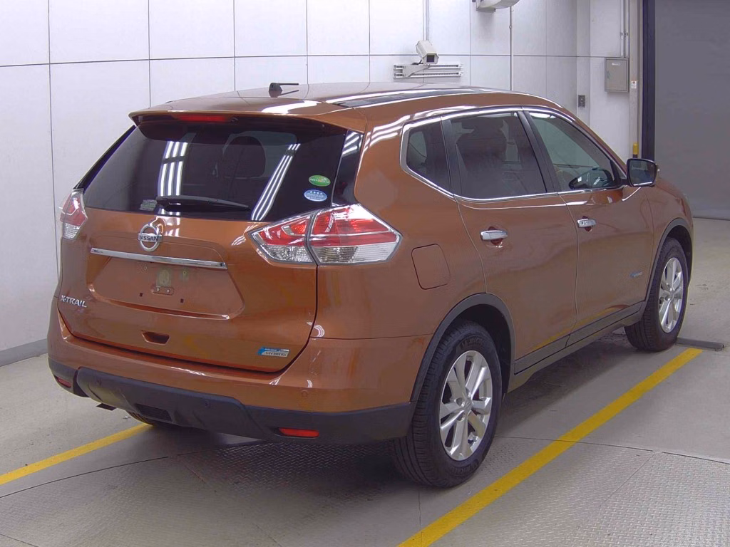NISSAN X-TRAIL