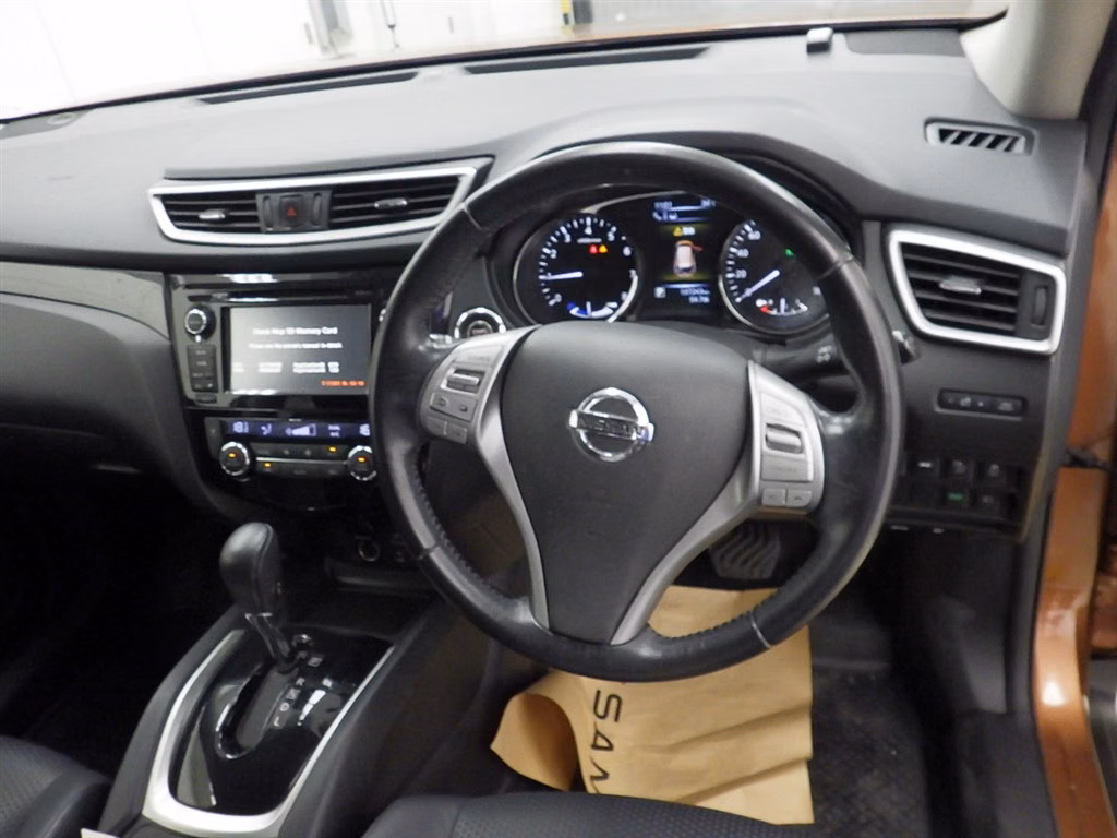NISSAN X-TRAIL
