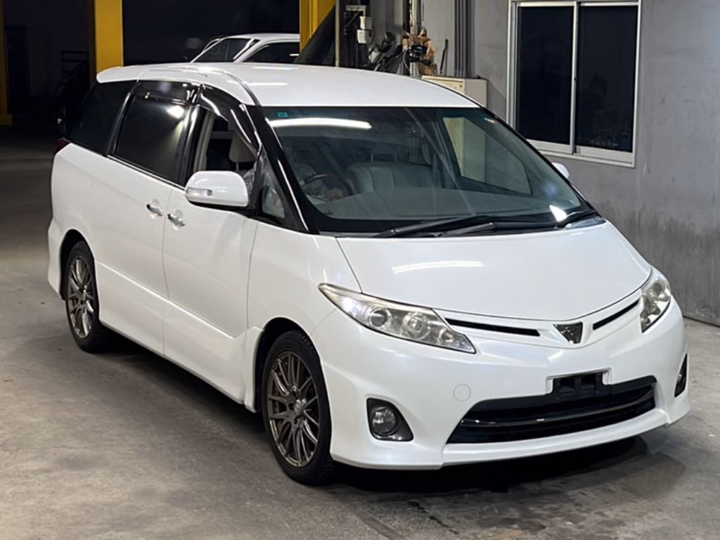TOYOTA ESTIMA