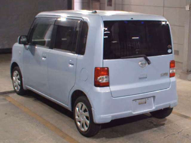 DAIHATSU MOVE CONTE