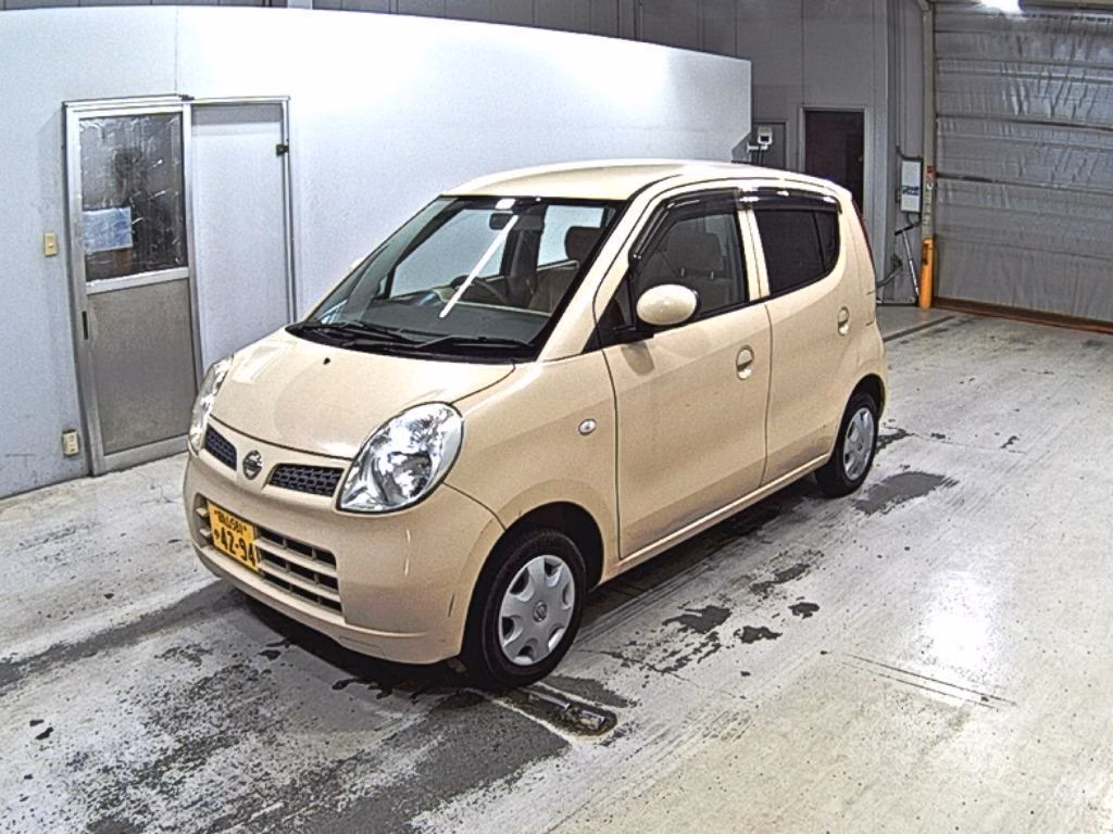 NISSAN MOCO