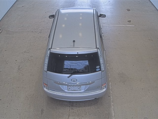 TOYOTA ISIS