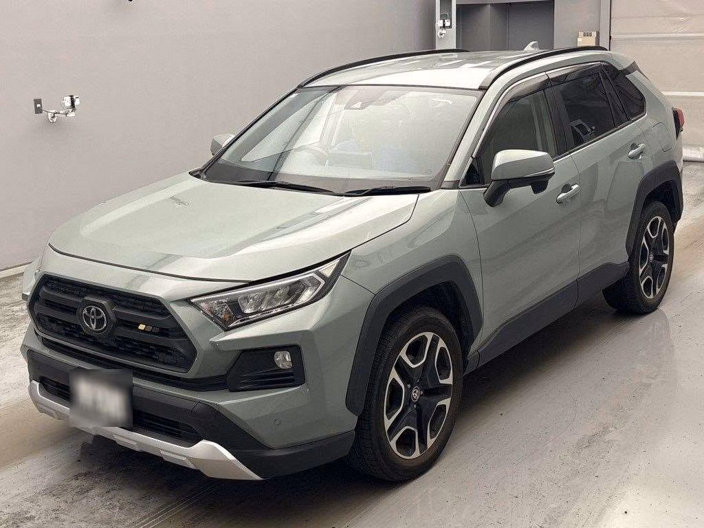 TOYOTA RAV4