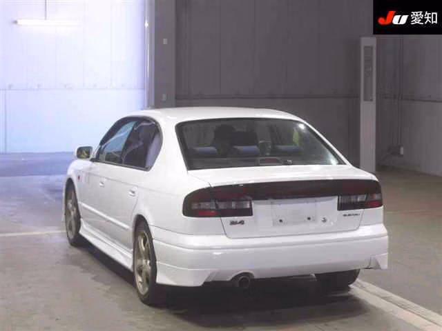 SUBARU LEGACY B4