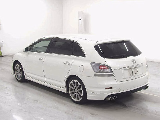 TOYOTA MARK X ZIO