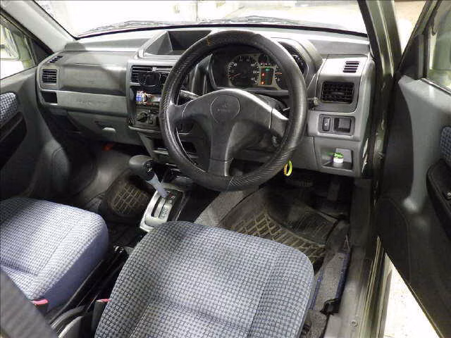 MITSUBISHI PAJERO MINI