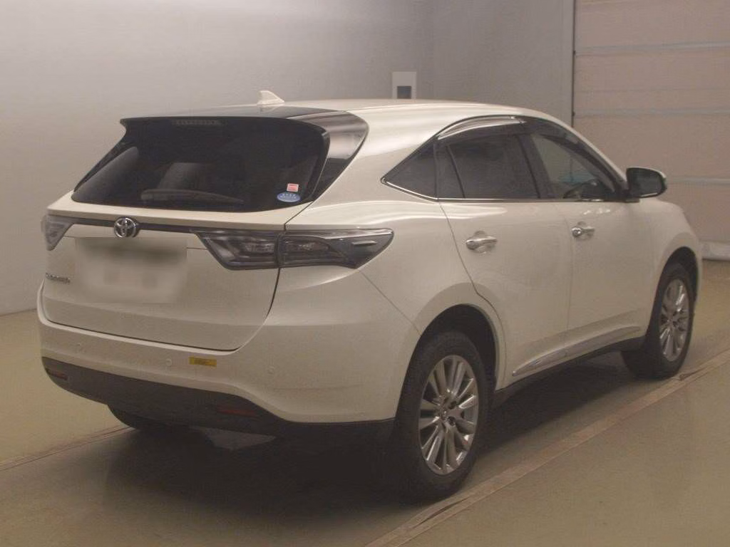 TOYOTA HARRIER