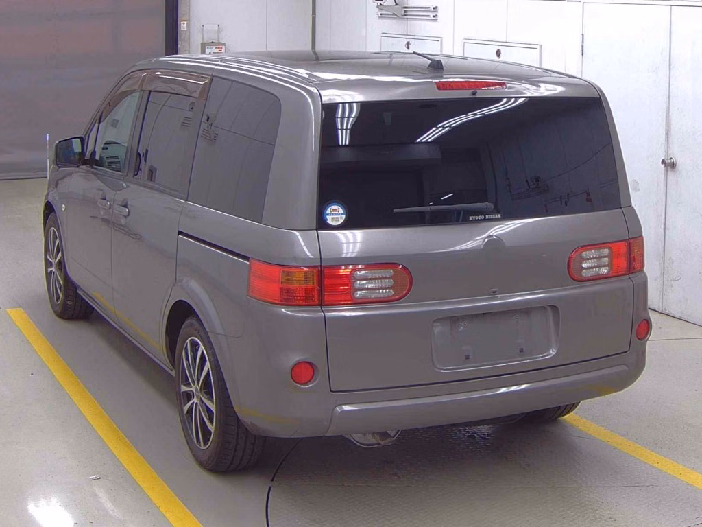 NISSAN LAFESTA