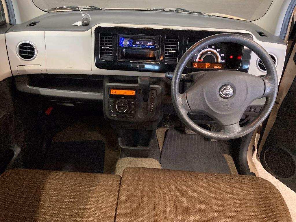 NISSAN MOCO
