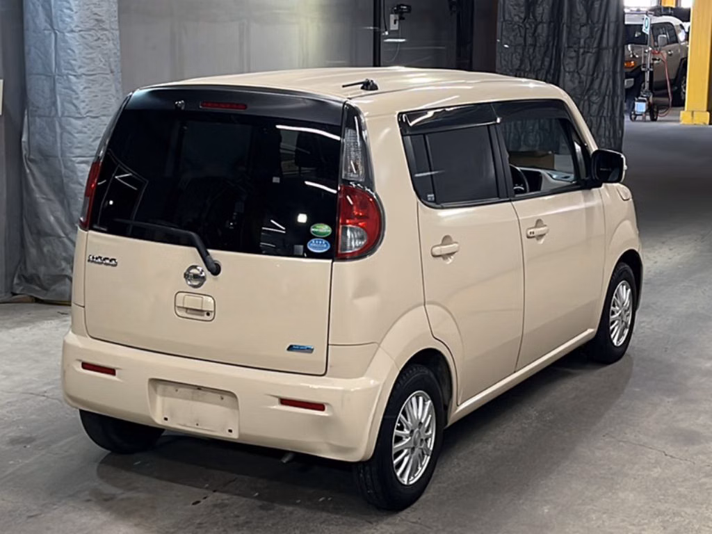NISSAN MOCO