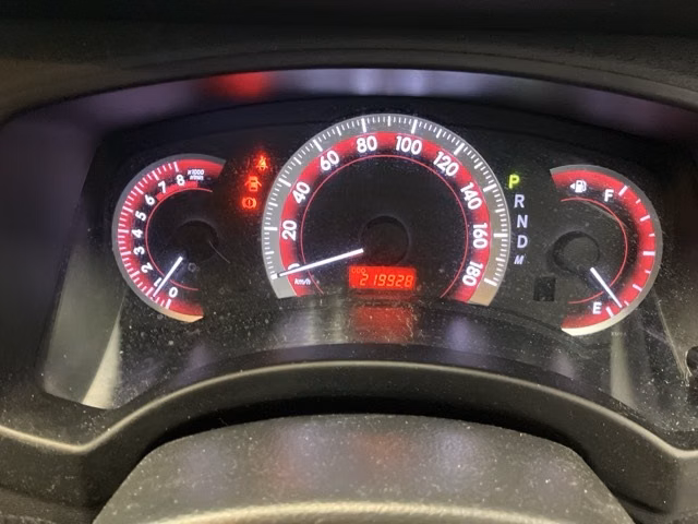 TOYOTA ISIS