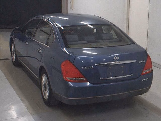 NISSAN TEANA