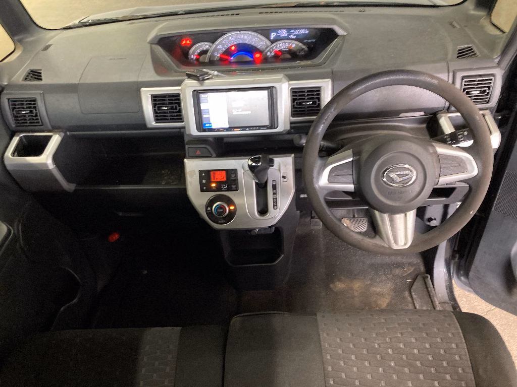 DAIHATSU WAKE