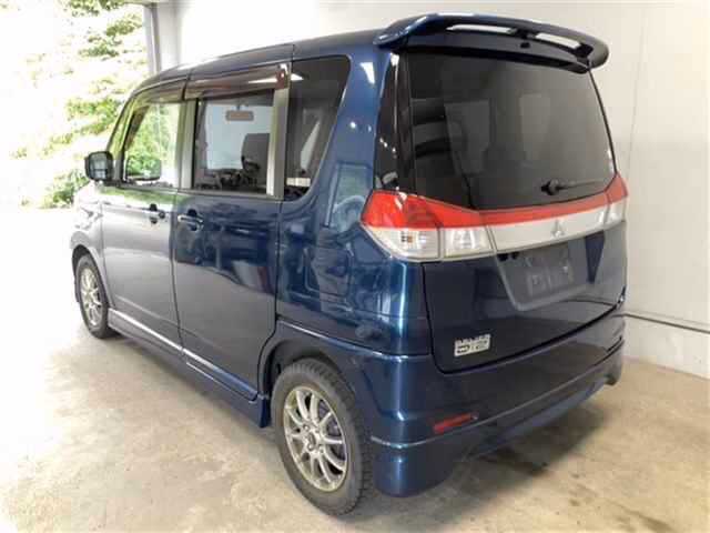 MITSUBISHI DELICA D:2